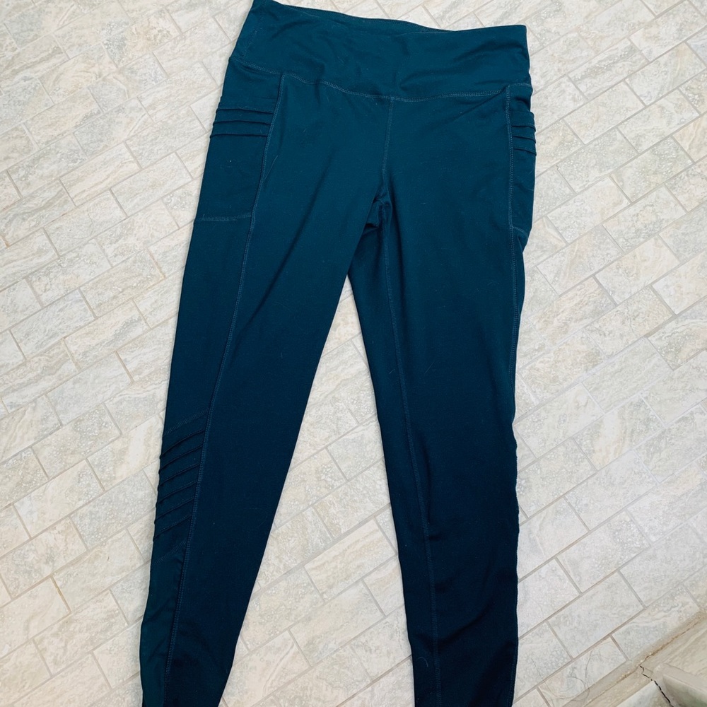 Athletic tights